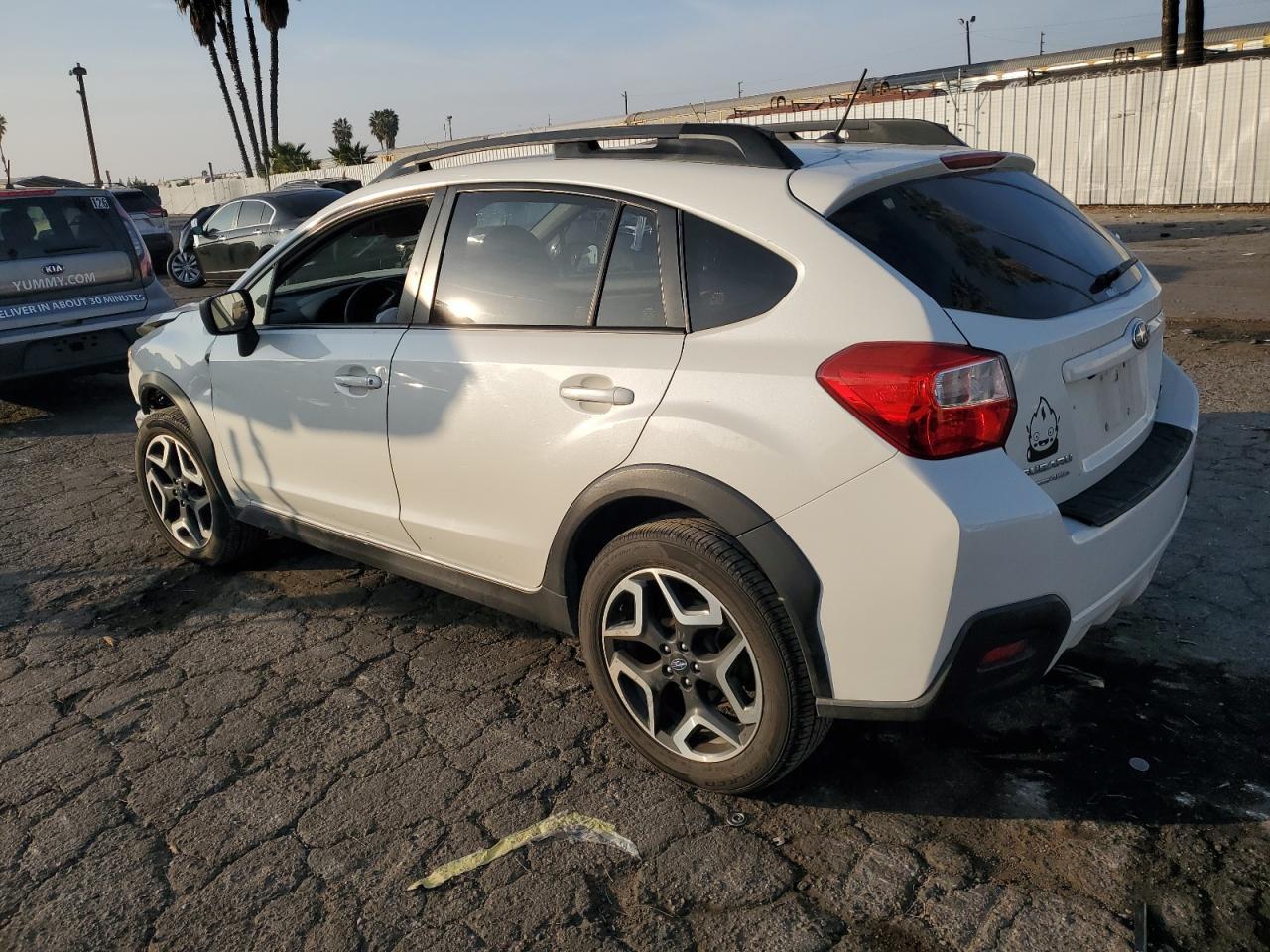 2015 SUBARU XV CROSSTR - Image 2