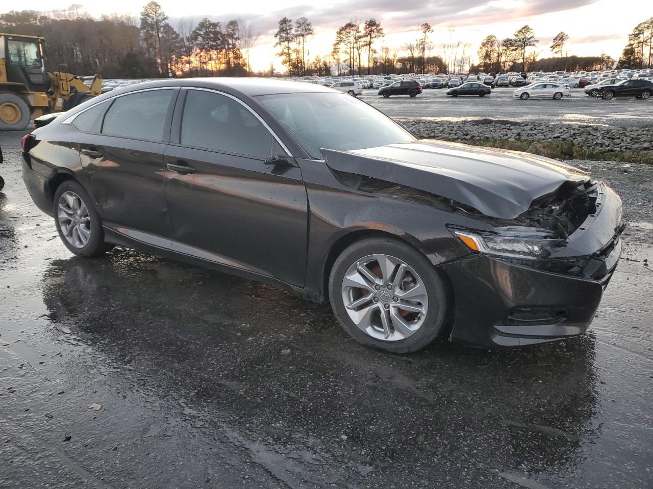 2018 HONDA ACCORD LX - Фото 4