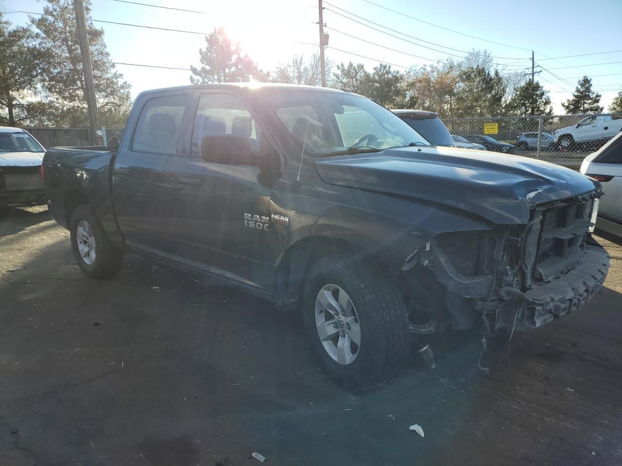 2017 RAM 1500 ST - Image 4