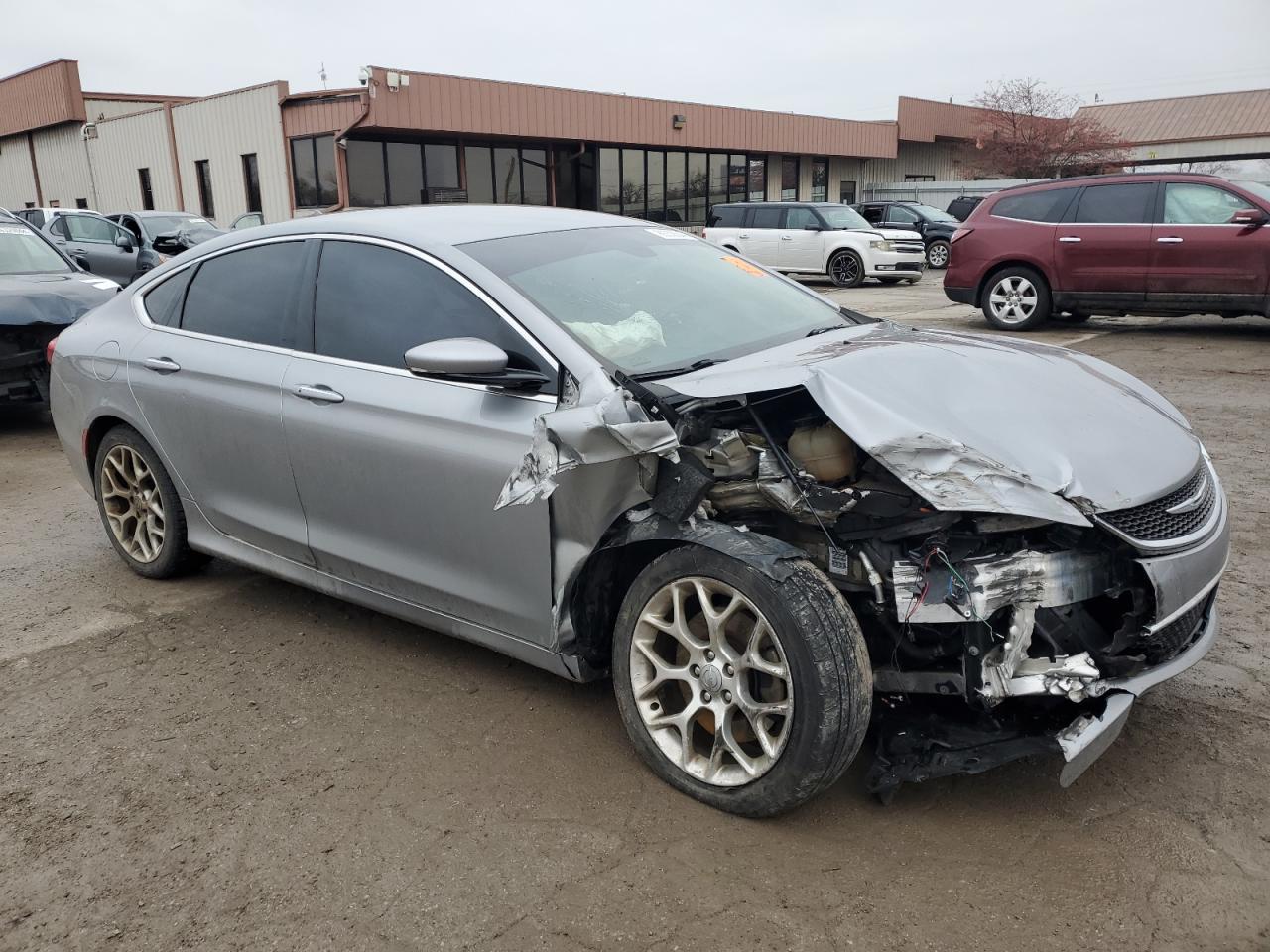 2015 CHRYSLER 200 C - Image 4