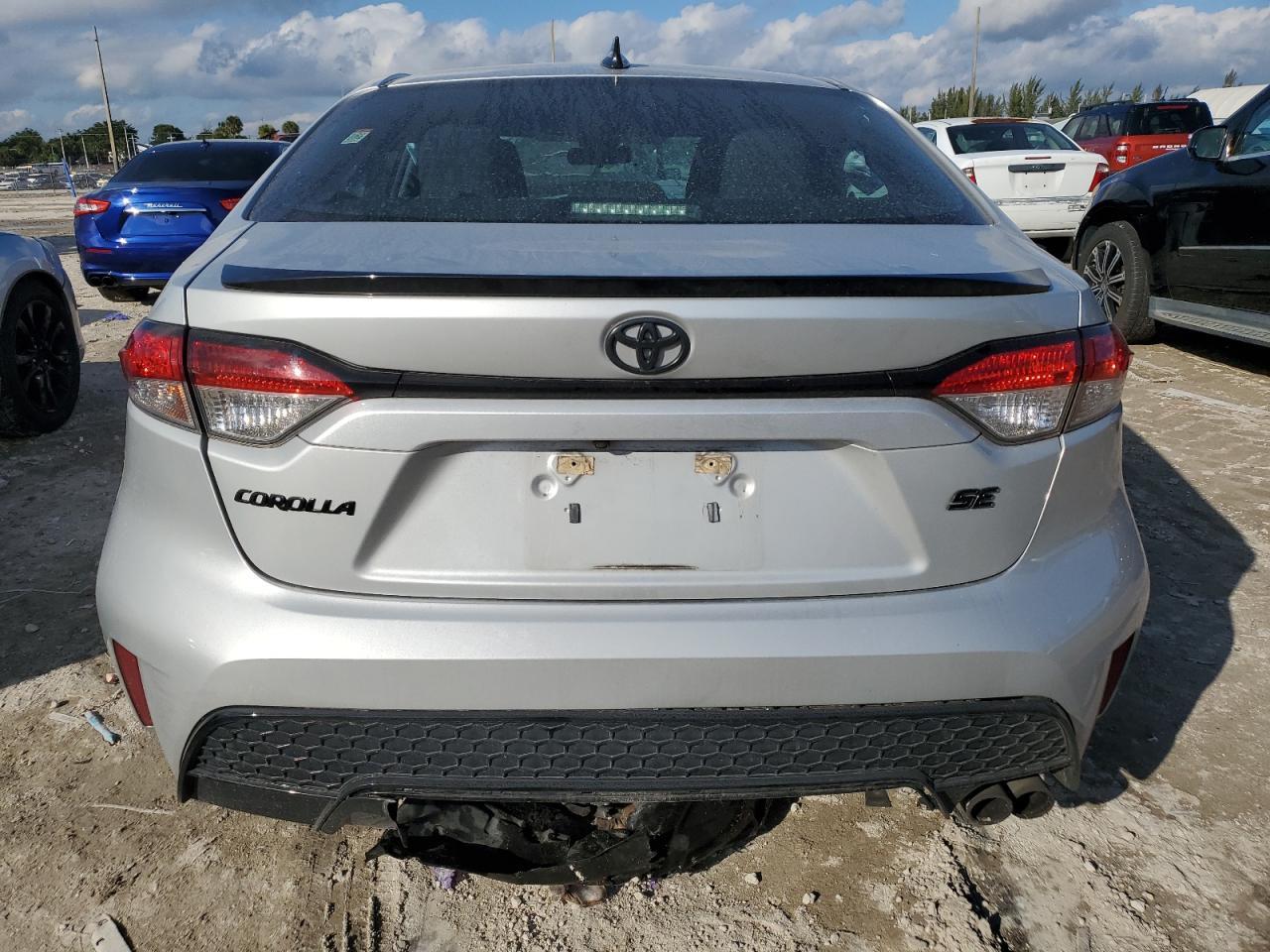 2020 TOYOTA COROLLA SE - Image 6