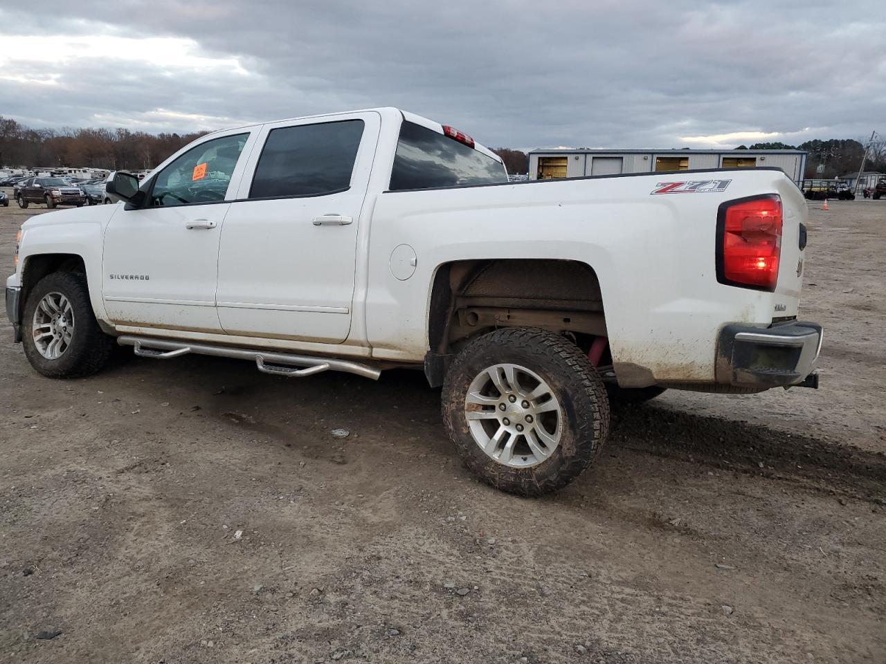 2015 CHEVROLET SILVERADO - Фото 2
