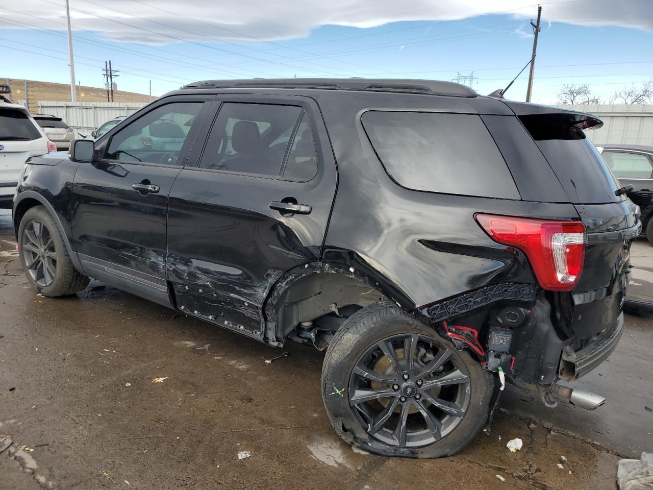 2018 FORD EXPLORER X - Image 2