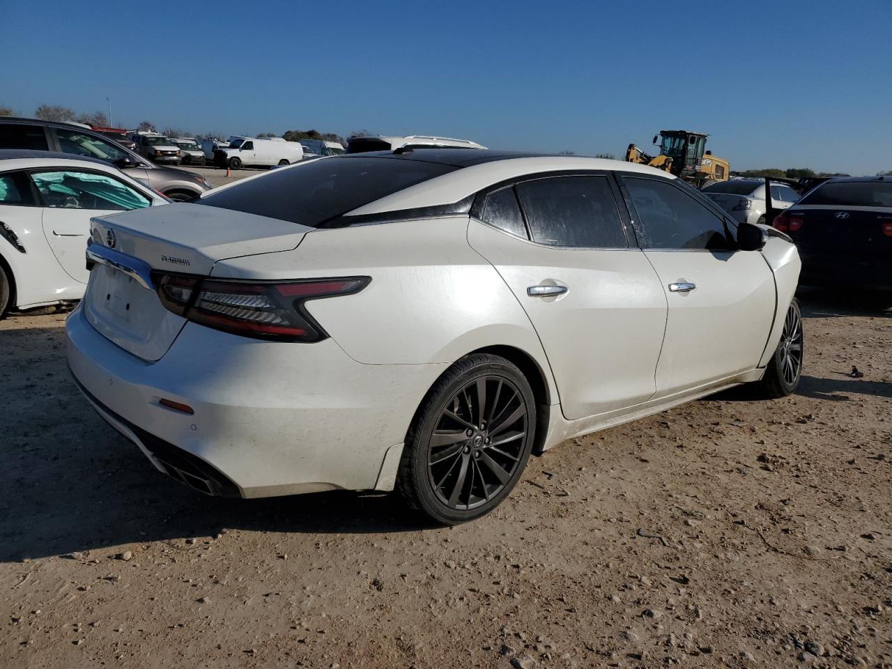 2019 NISSAN MAXIMA S - Фото 3