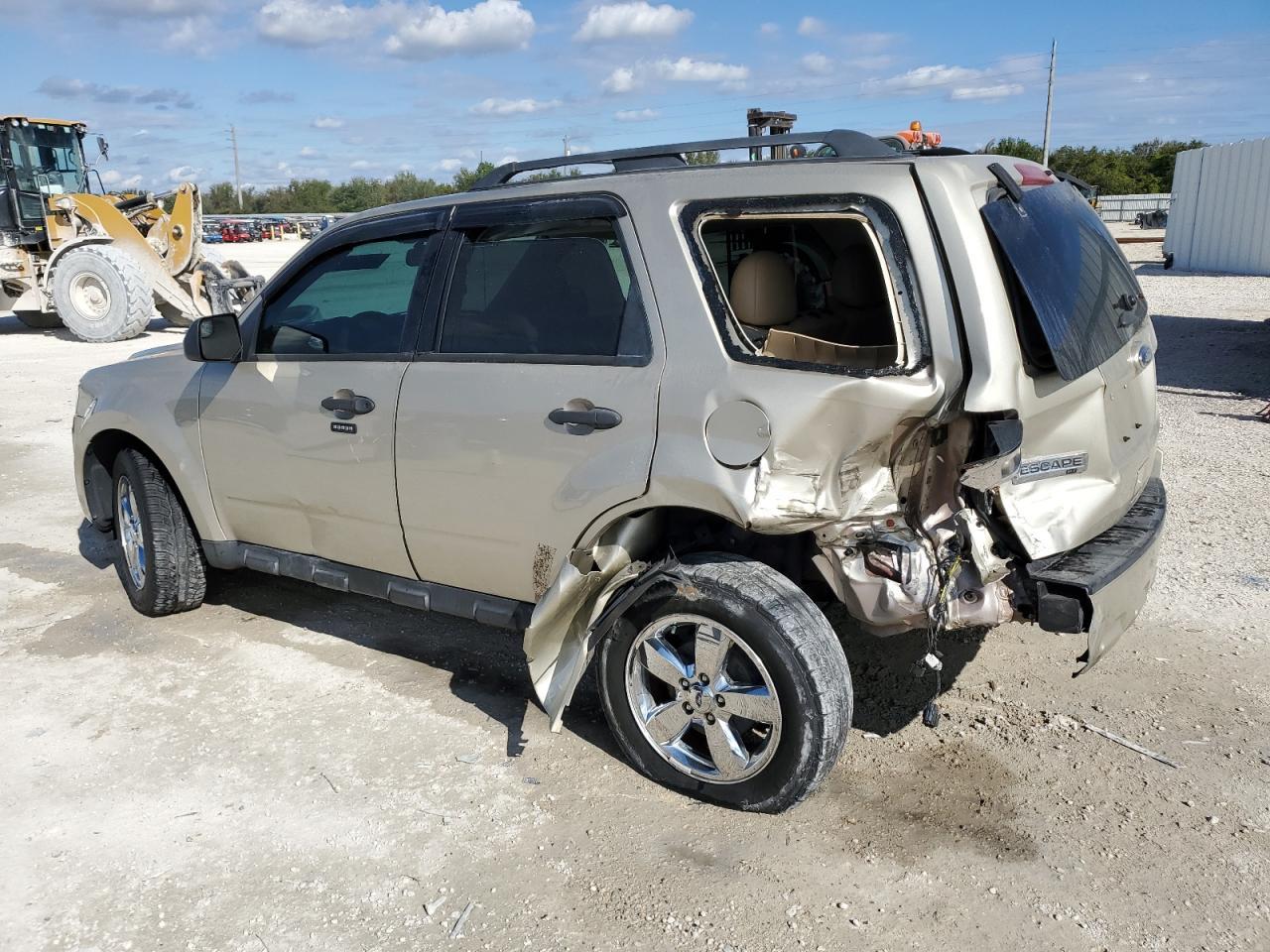 2012 FORD ESCAPE XLT - Фото 2