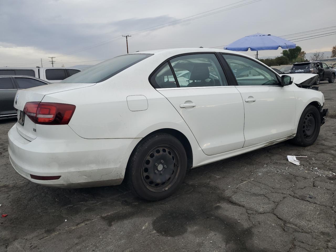 2017 VOLKSWAGEN JETTA S - Image 3