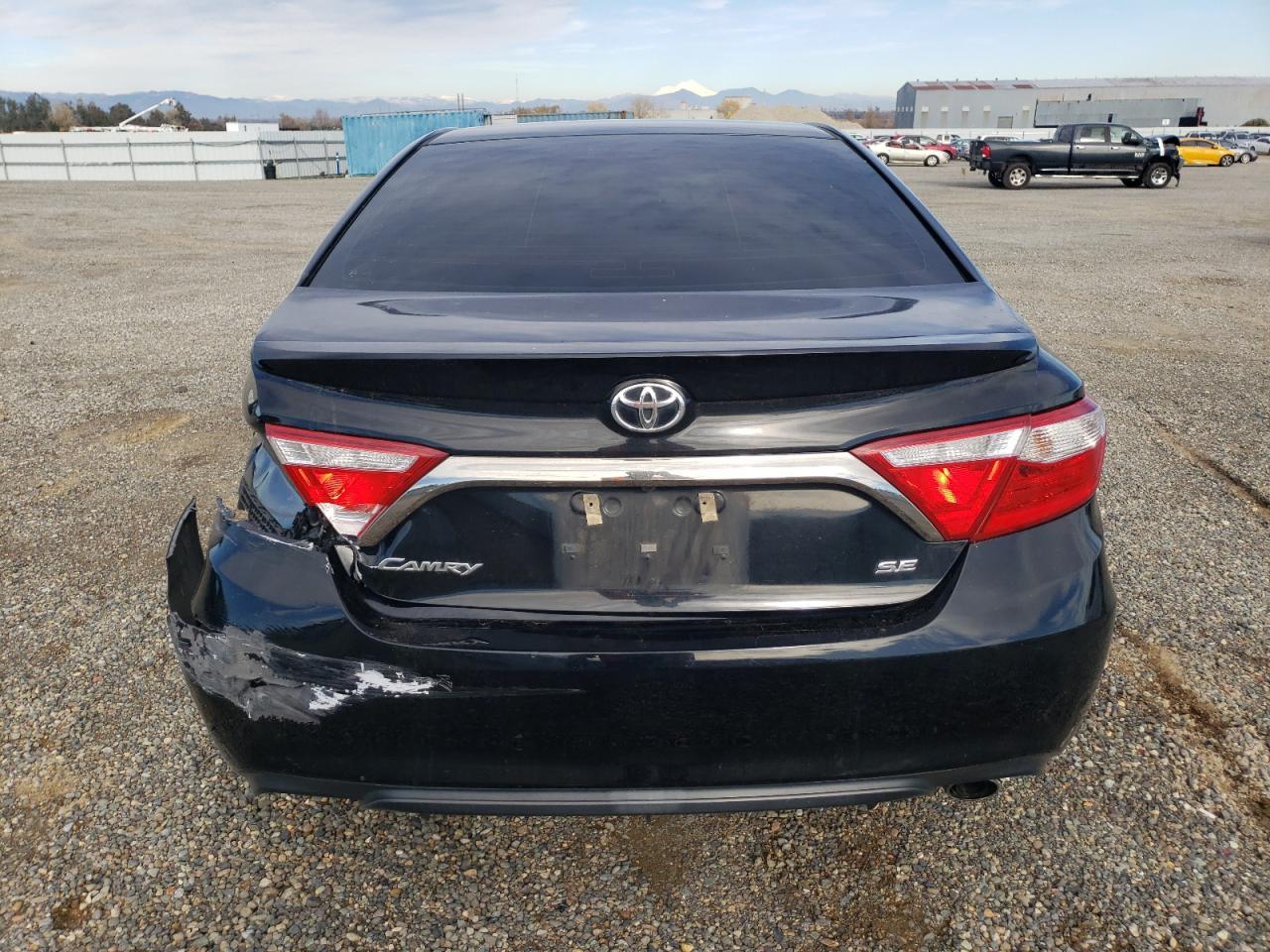 2016 TOYOTA CAMRY LE - Image 6