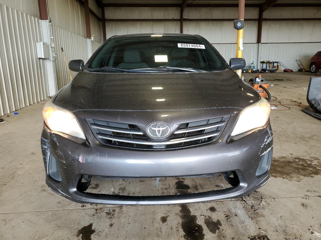 2013 TOYOTA COROLLA BA - Фото 5