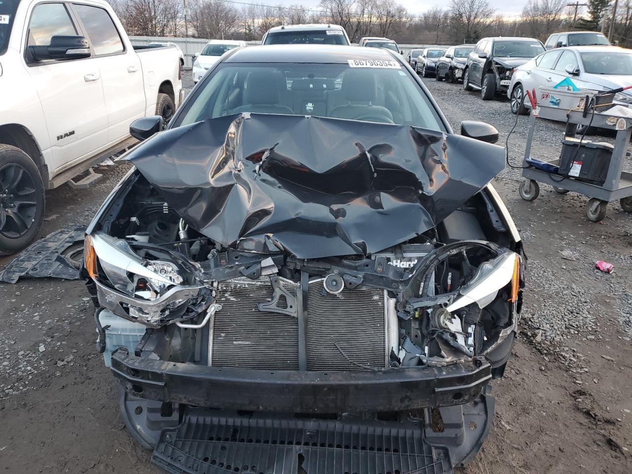 2015 TOYOTA COROLLA L - Image 5