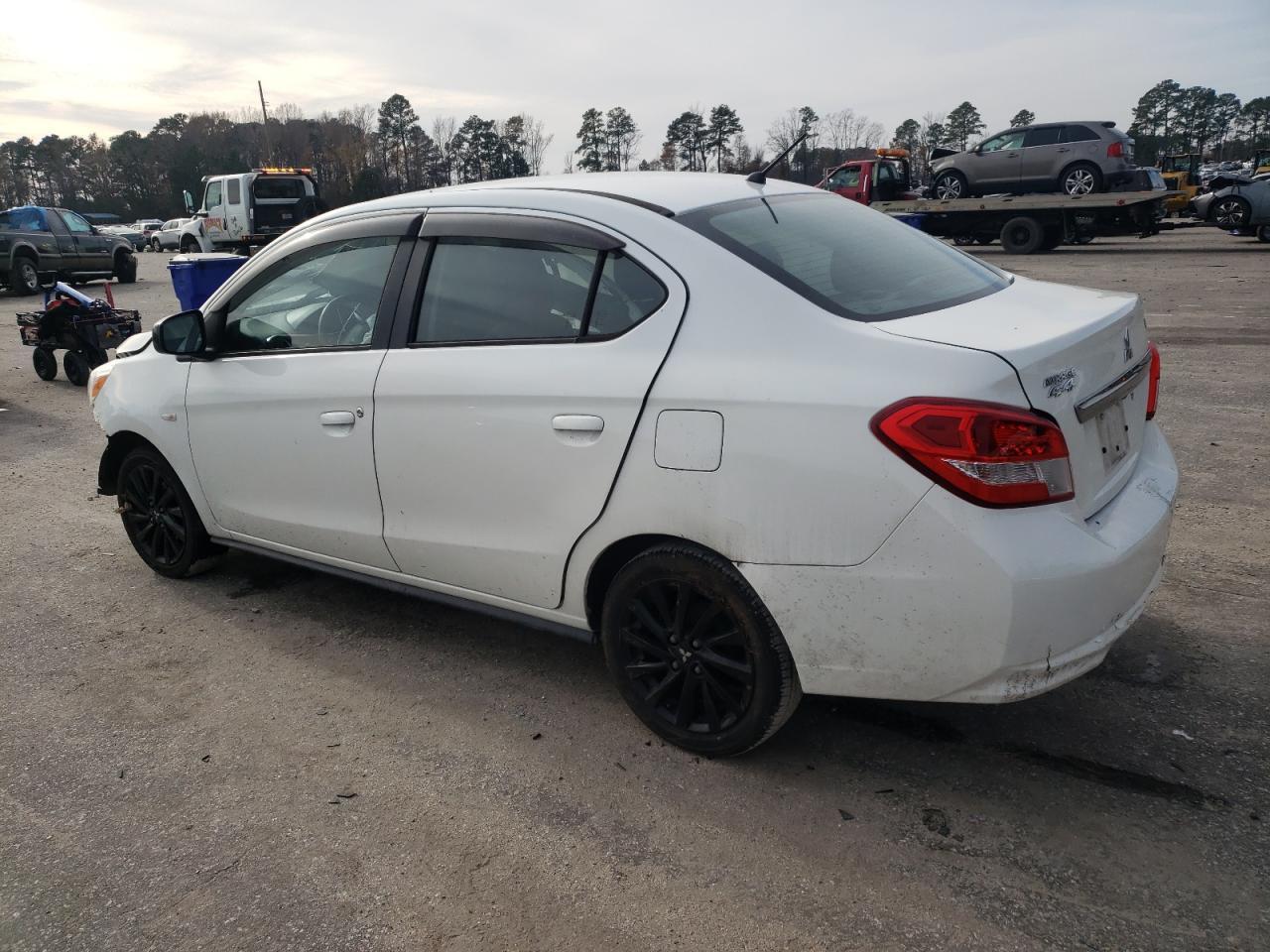 2020 MITSUBISHI MIRAGE G4 - Фото 2