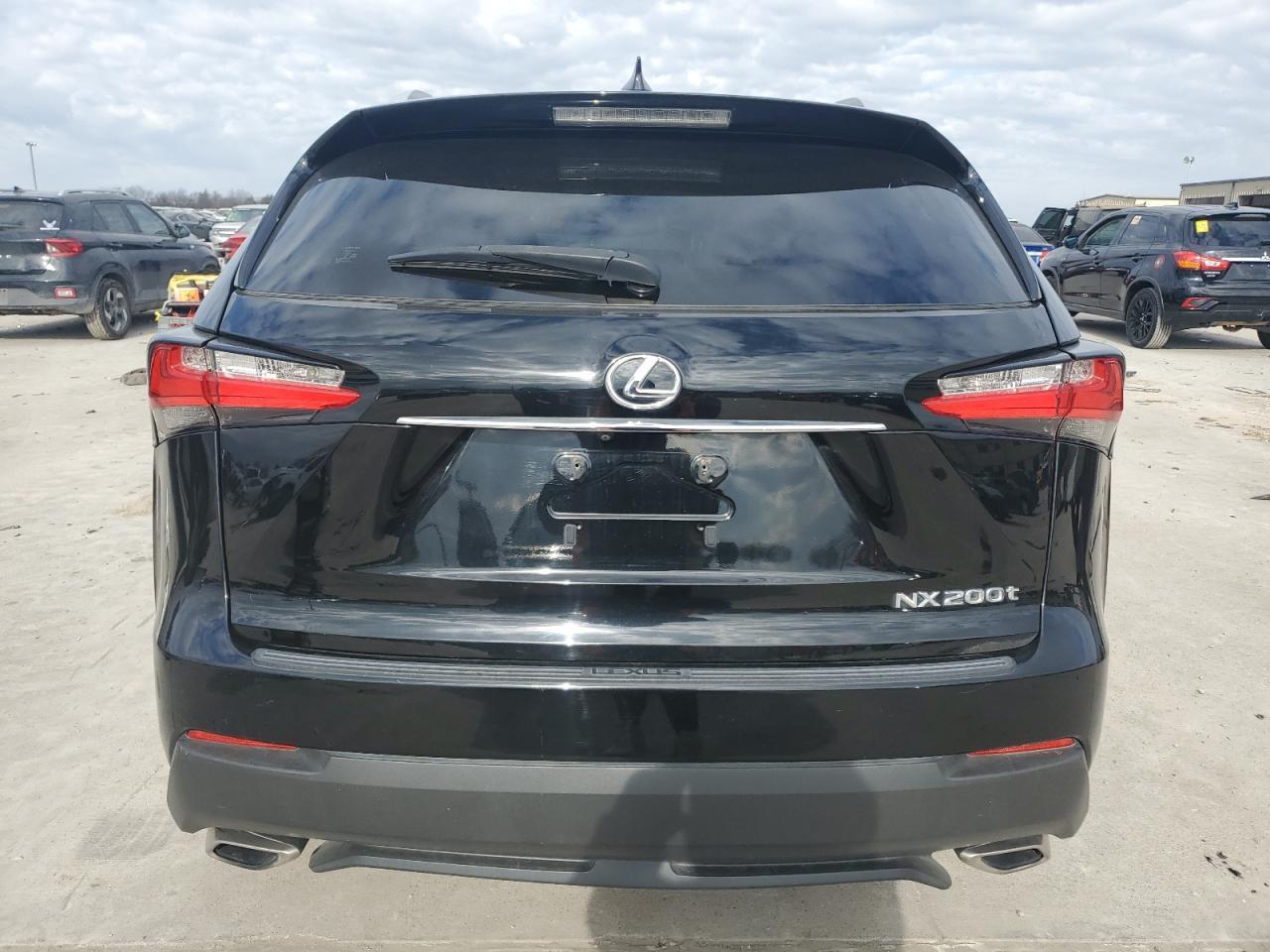 2015 LEXUS NX 200T - Фото 6