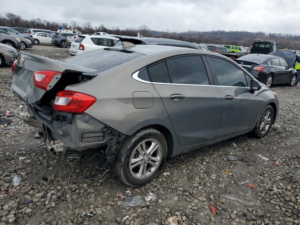 2017 CHEVROLET CRUZE LT - Фото 3