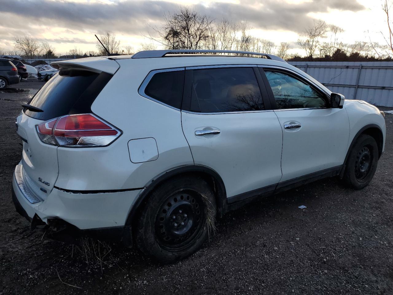 2015 NISSAN ROGUE S - Image 3