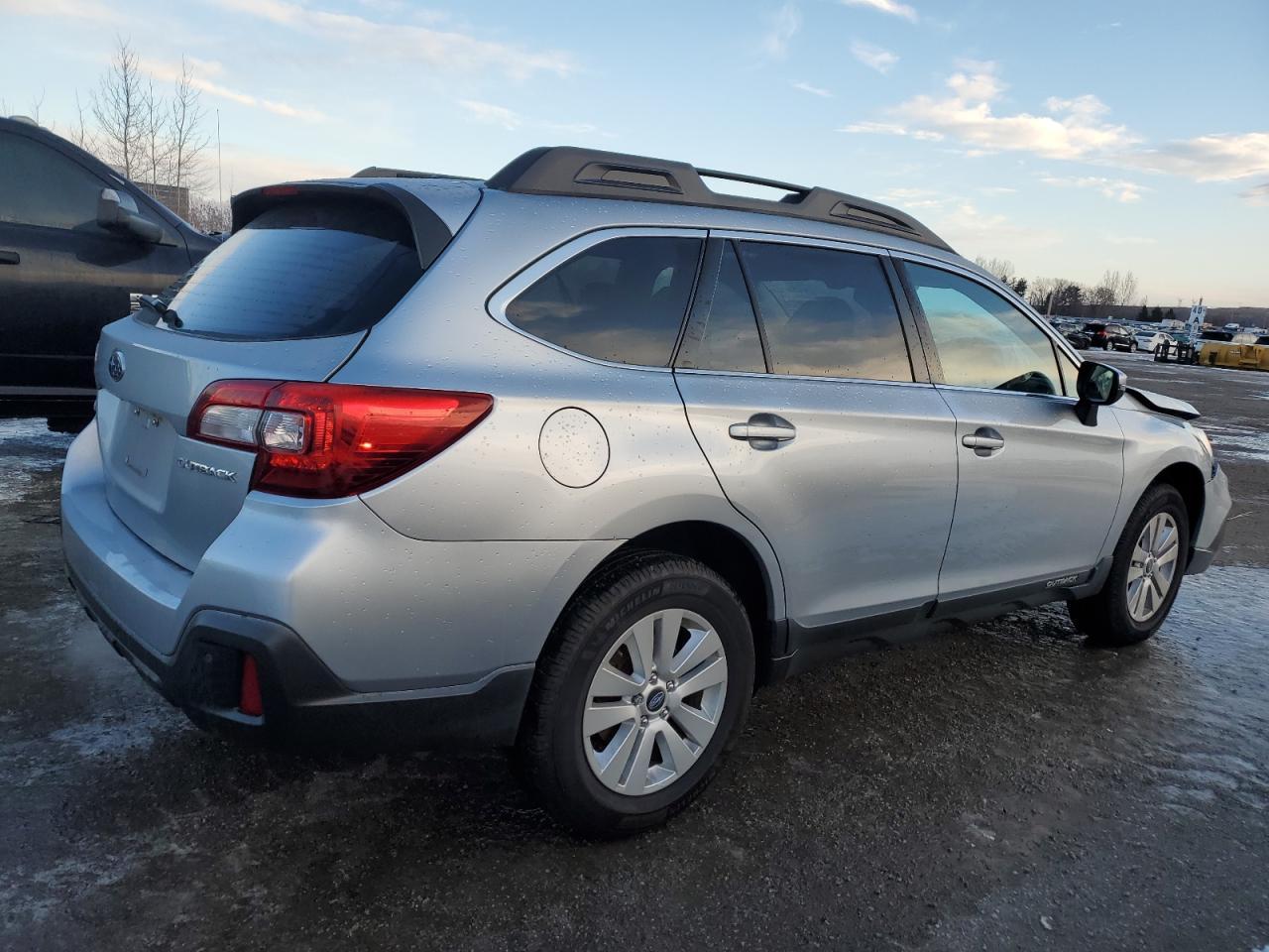 2018 SUBARU OUTBACK 2. - Image 3