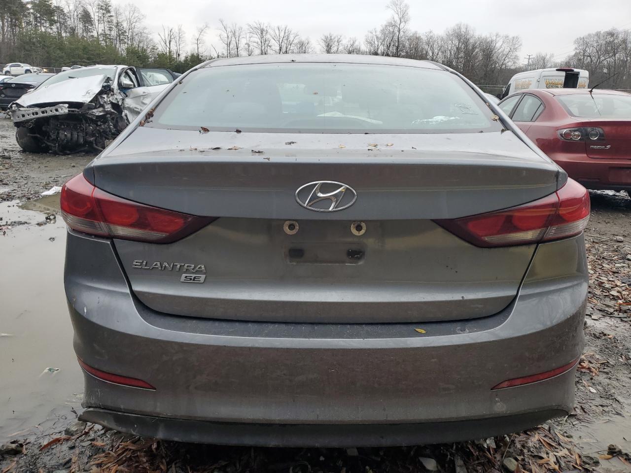 2018 HYUNDAI ELANTRA SE - Фото 6