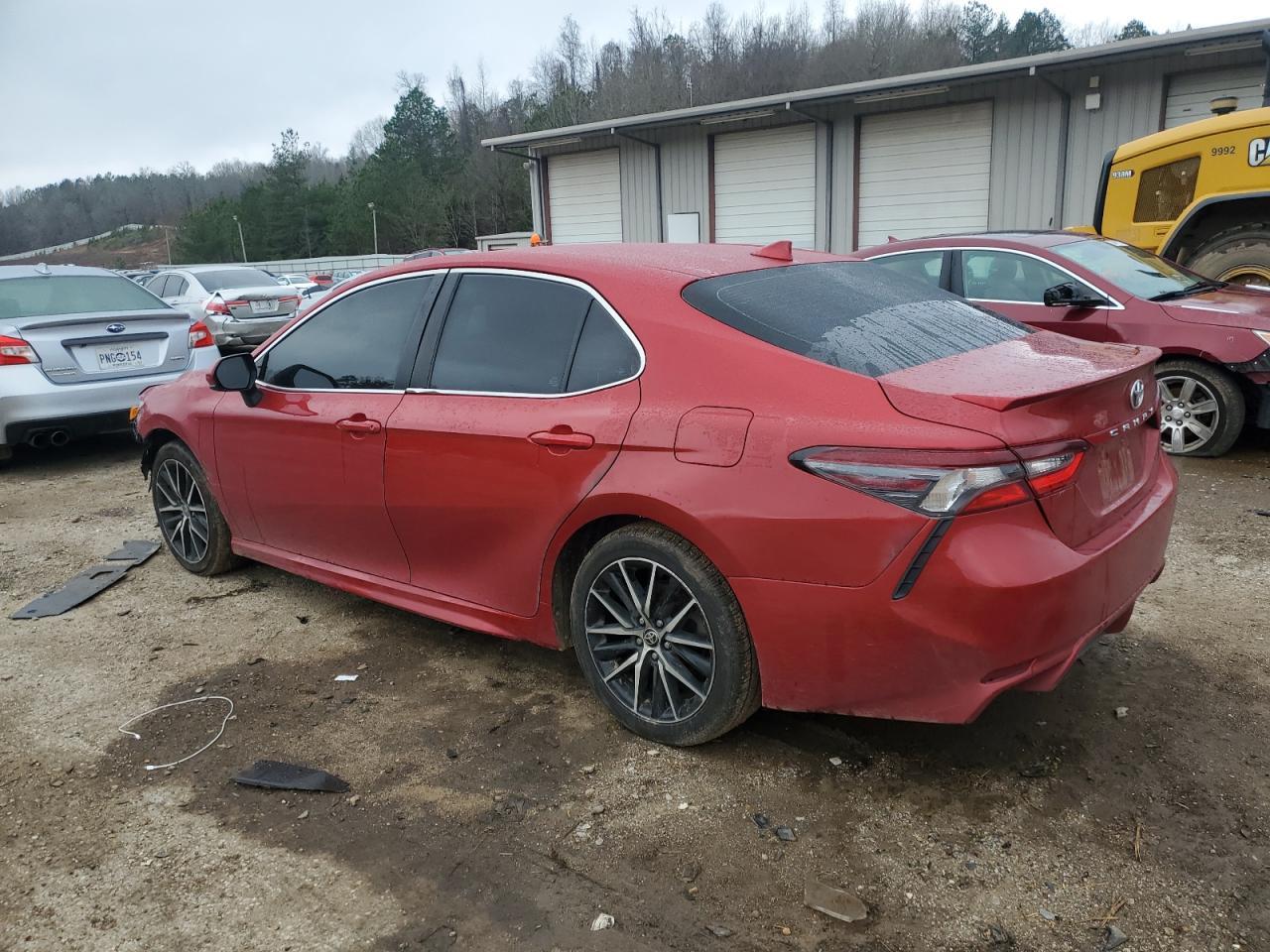 2021 TOYOTA CAMRY SE - Image 2