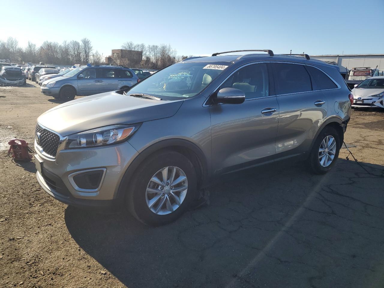 2017 KIA SORENTO LX