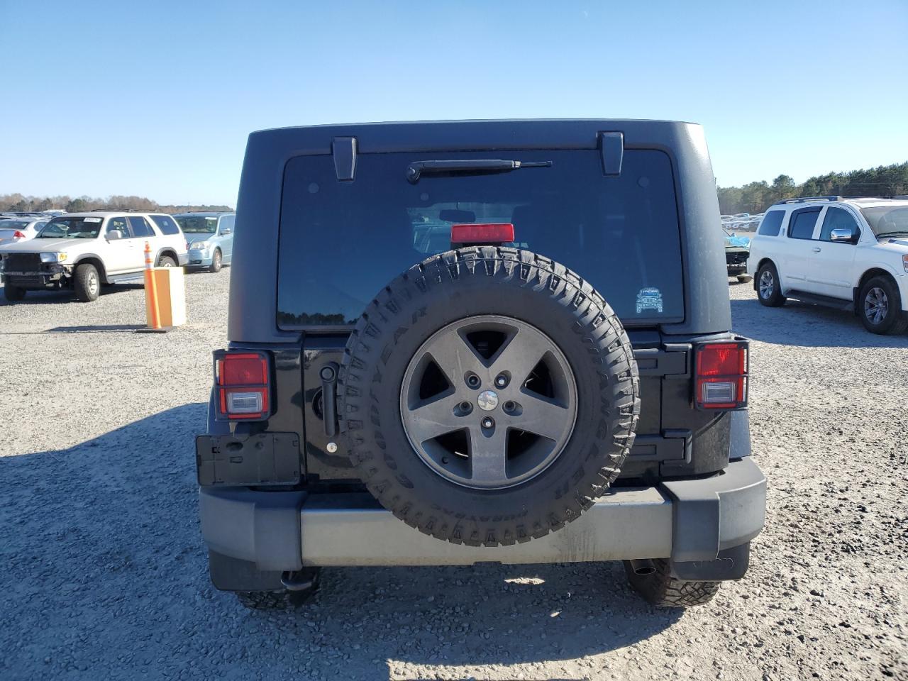 2015 JEEP WRANGLER U - Фото 6