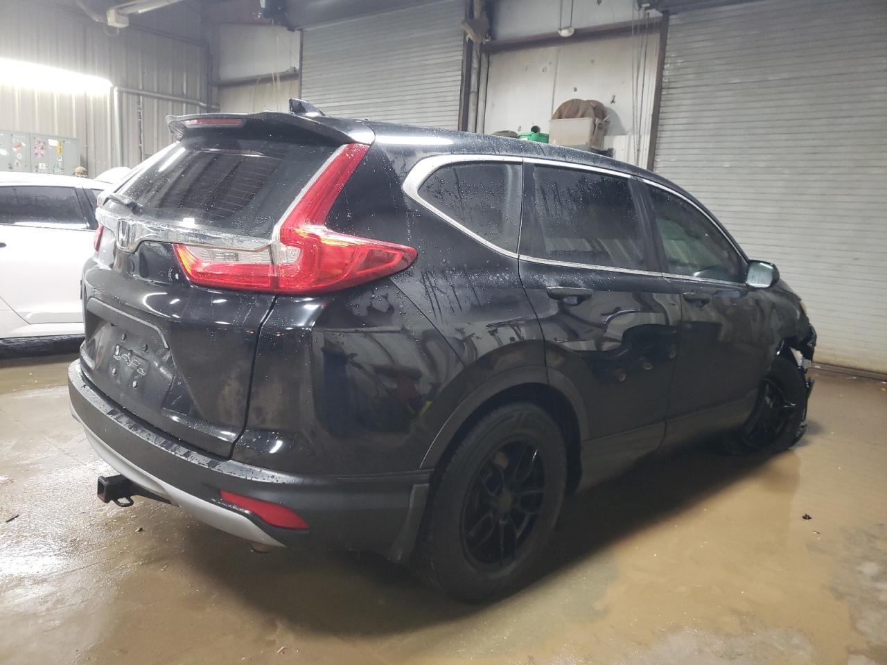 2017 HONDA CR-V LX - Фото 3
