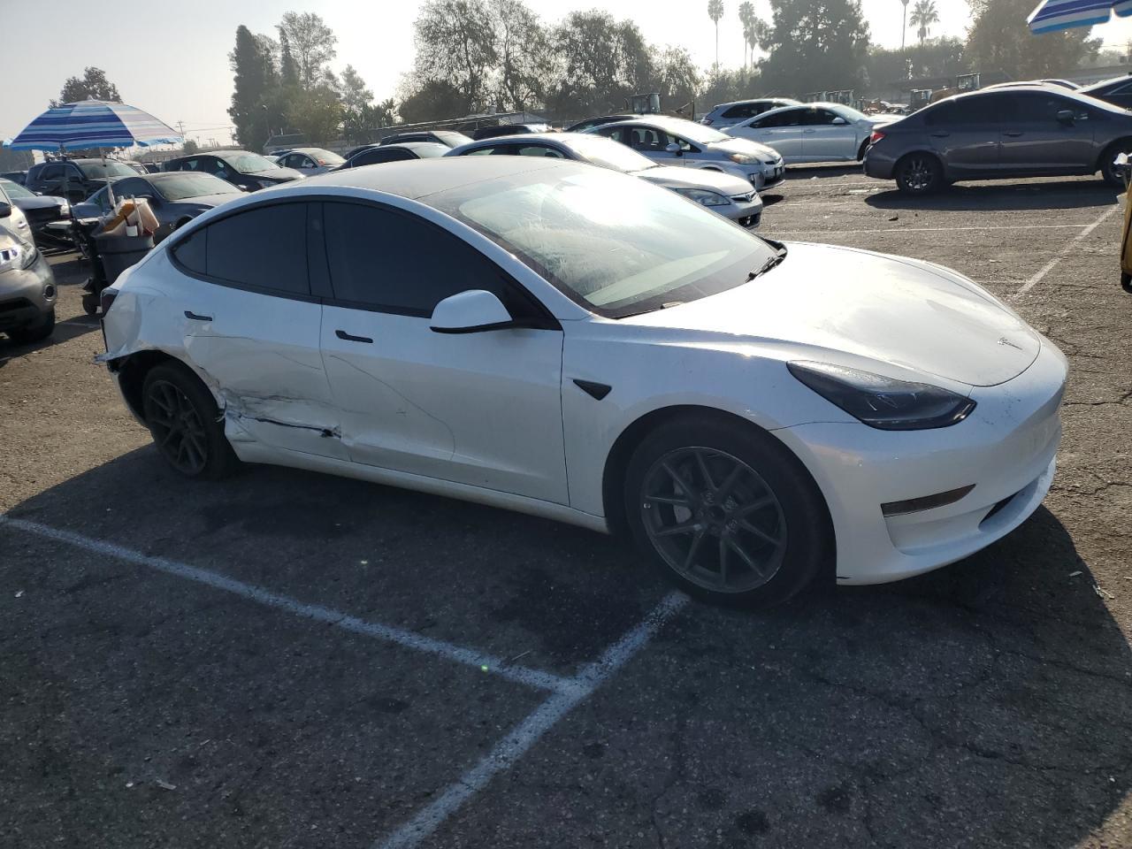 2023 TESLA MODEL 3 - Фото 4
