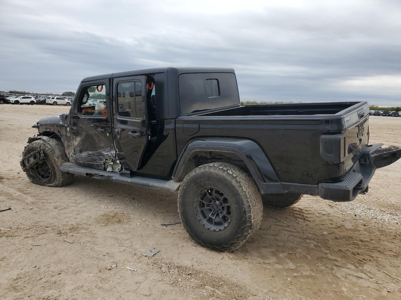 2021 JEEP GLADIATOR - Фото 2