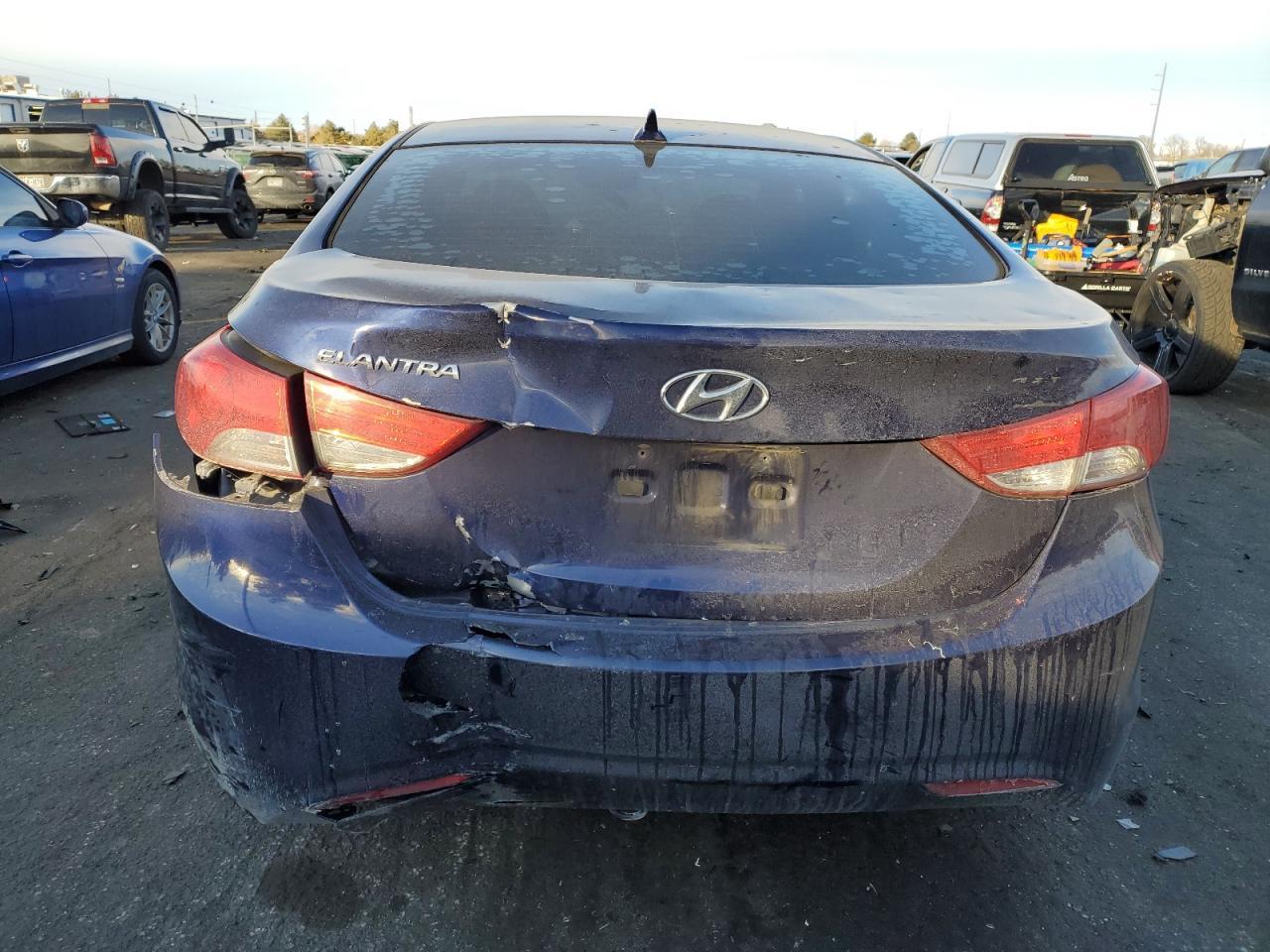 2013 HYUNDAI ELANTRA GL - Image 6