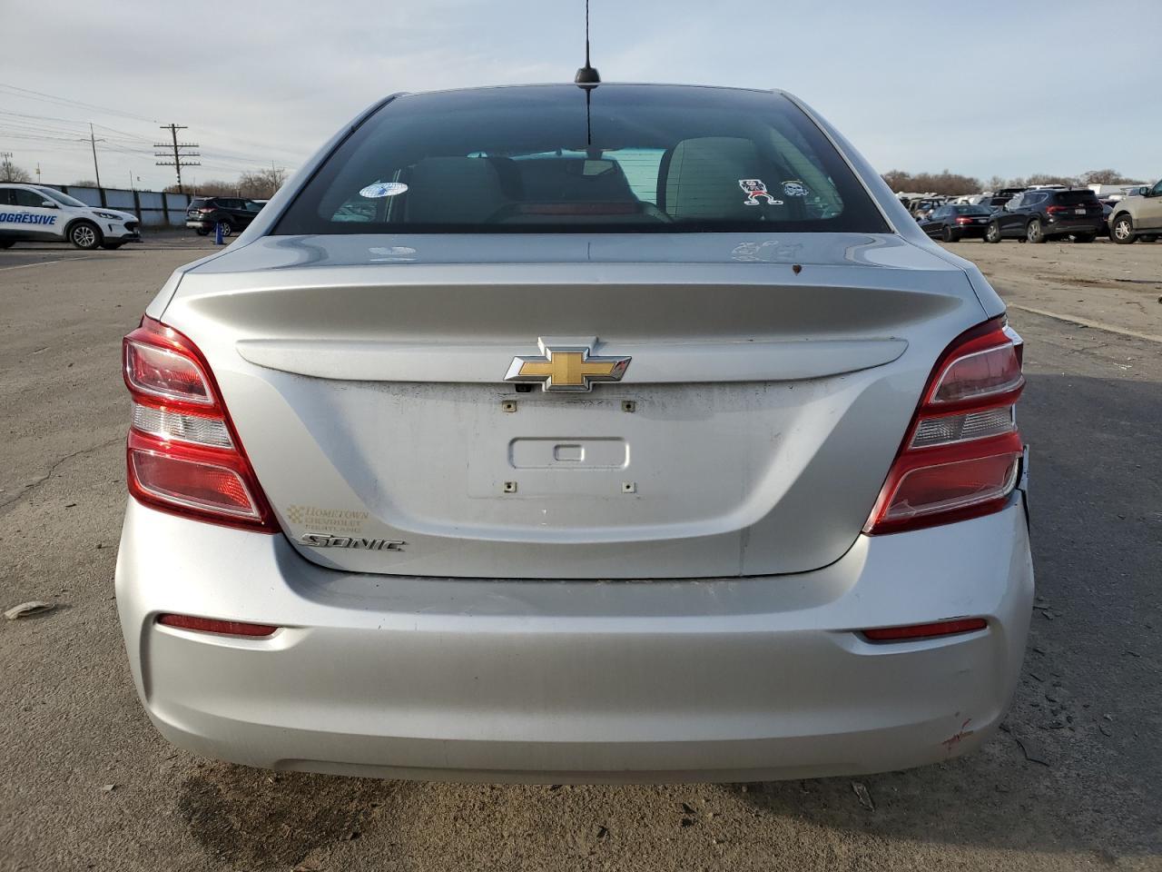 2017 CHEVROLET SONIC LS - Фото 6