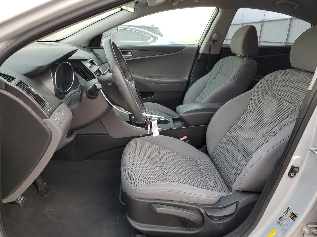2011 HYUNDAI SONATA GLS - Image 7