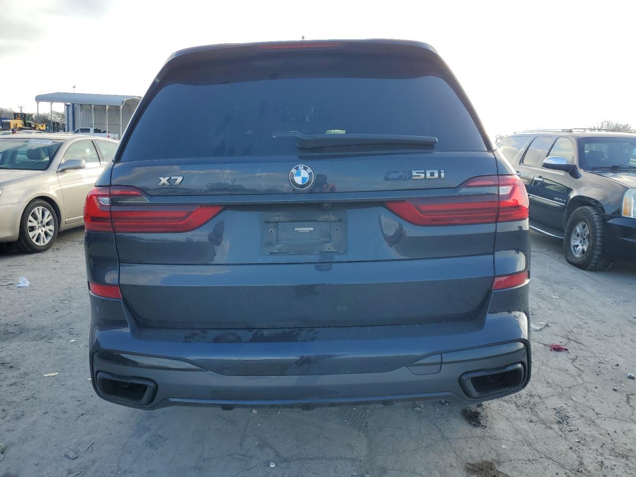 2022 BMW X7 M50I - Image 6