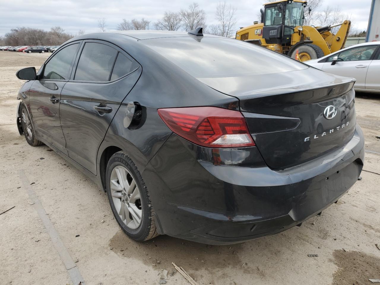 2019 HYUNDAI ELANTRA SE - Image 2
