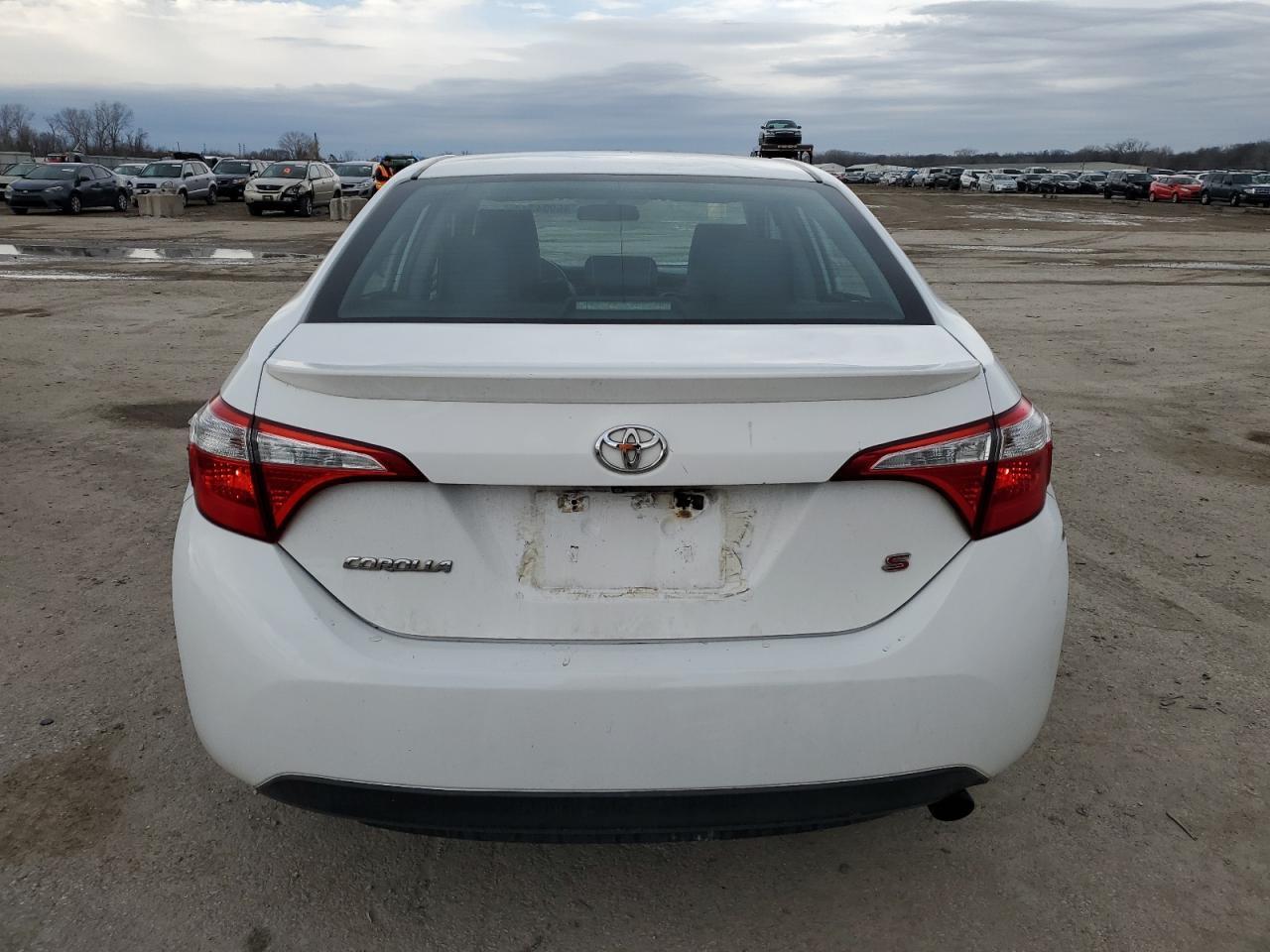 2016 TOYOTA COROLLA L - Фото 6