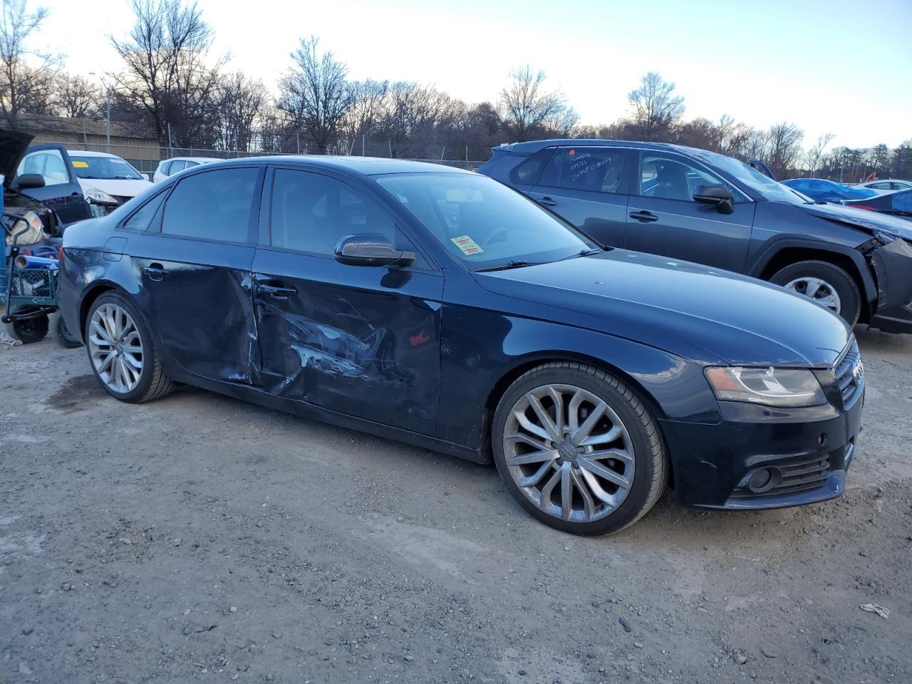 2011 AUDI A4 PREMIUM - Фото 4