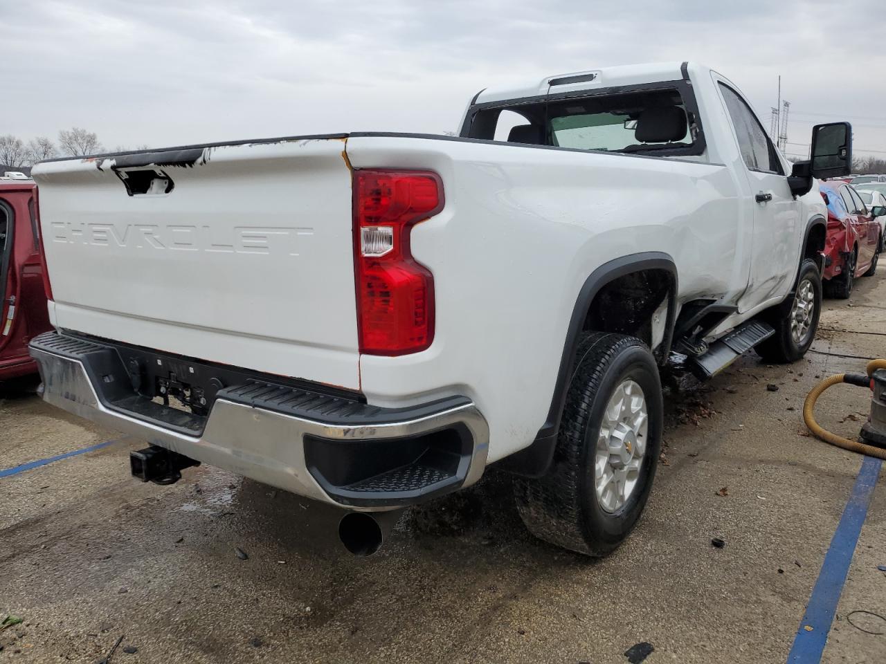 2024 CHEVROLET SILVERADO - Image 3