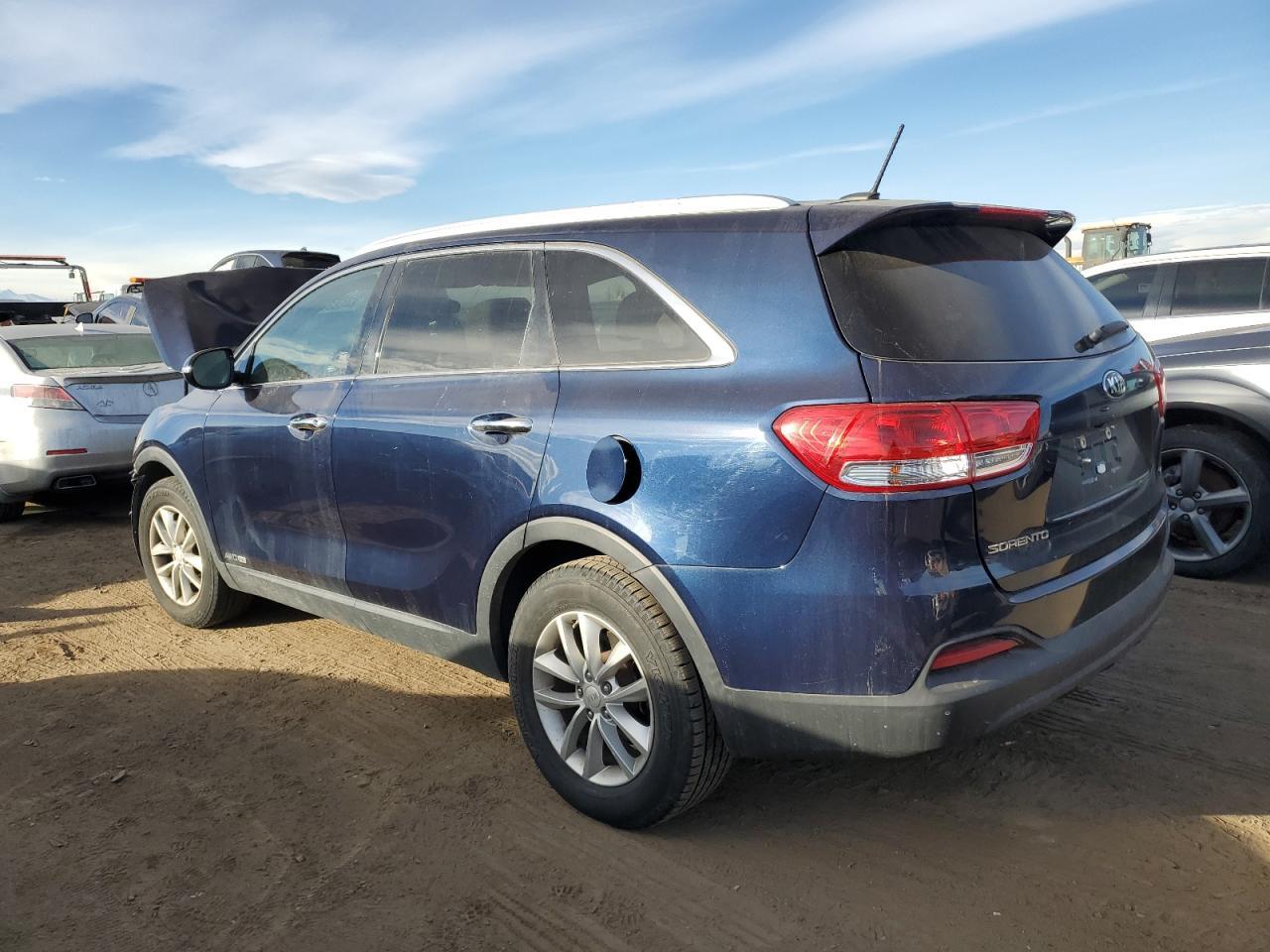 2017 KIA SORENTO LX - Фото 2