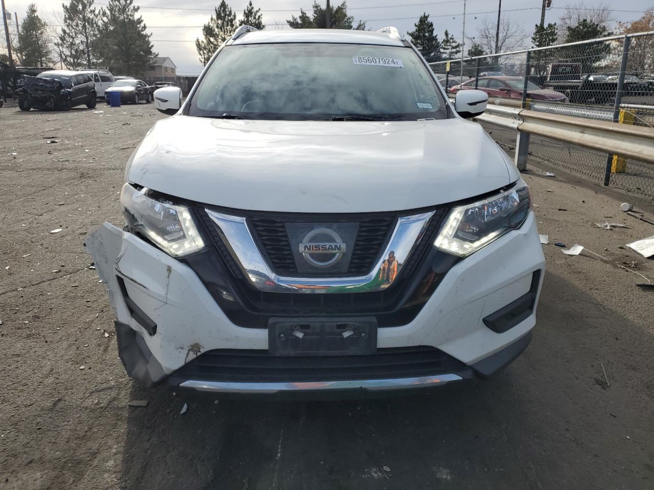 2017 NISSAN ROGUE S - Image 5