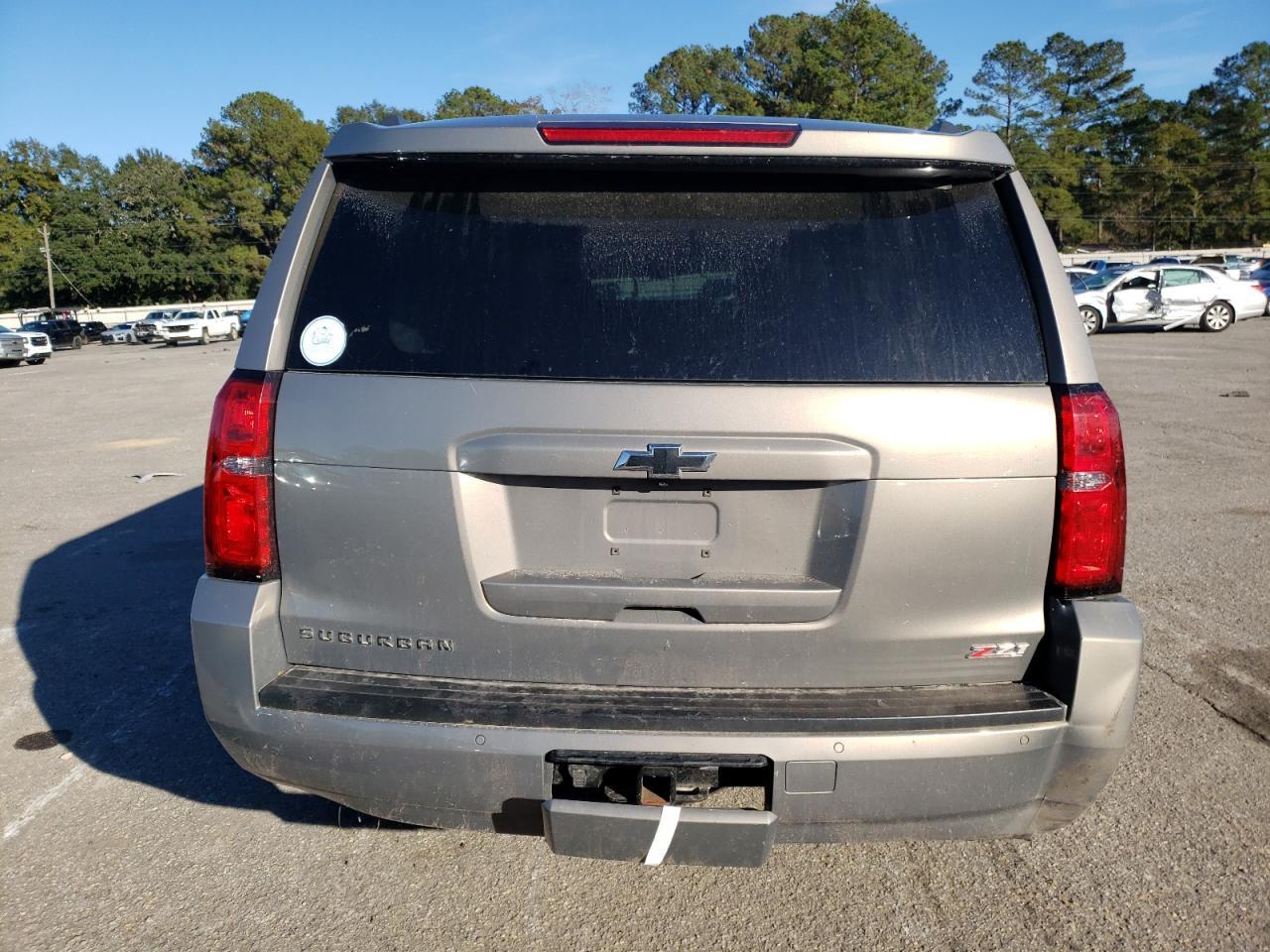 2017 CHEVROLET SUBURBAN K - Фото 6