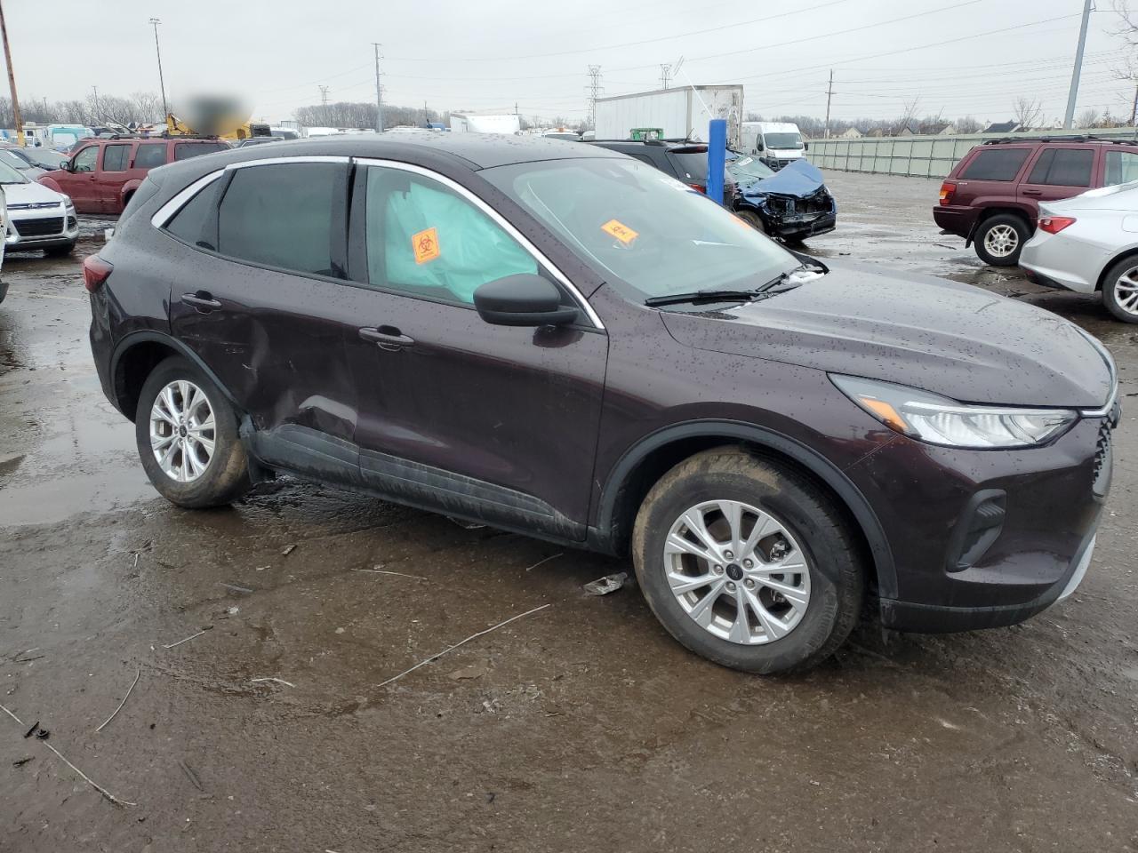 2023 FORD ESCAPE ACT - Image 4