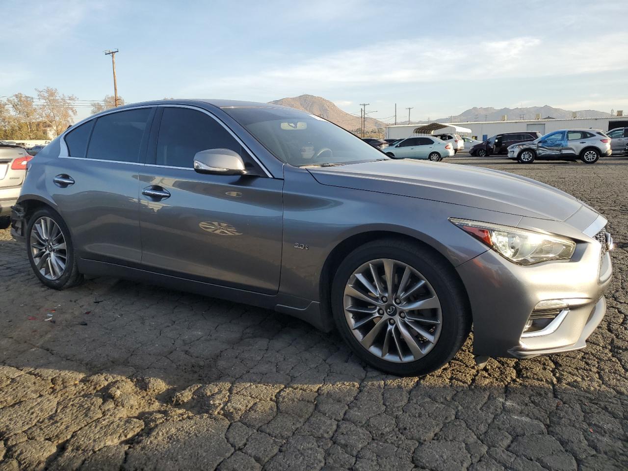 2018 INFINITI Q50 LUXE - Image 4