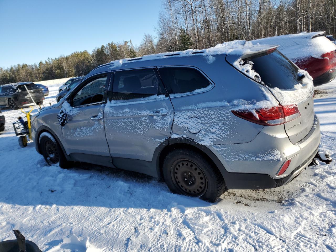 2017 HYUNDAI SANTA FE S - Image 2
