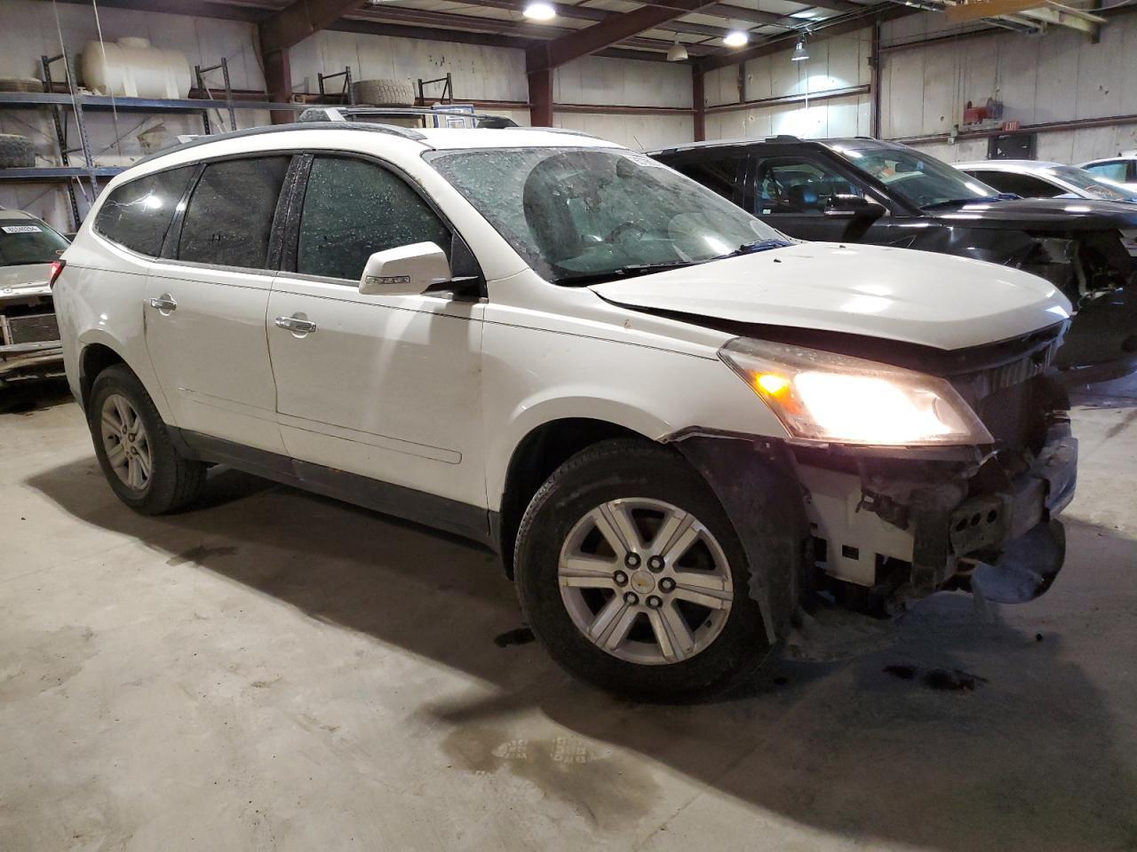 2014 CHEVROLET TRAVERSE L - Image 4