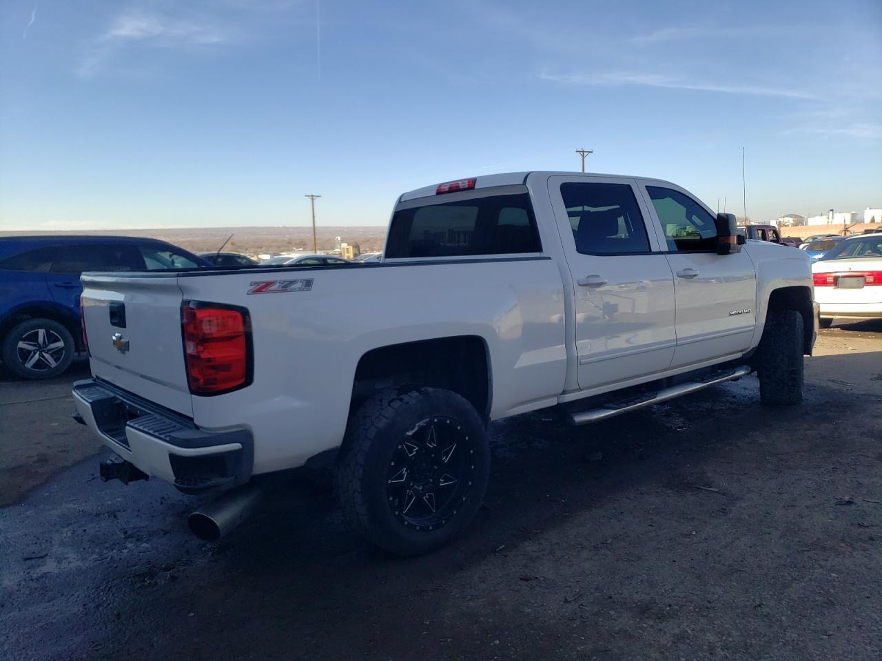 2015 CHEVROLET SILVERADO - Фото 3