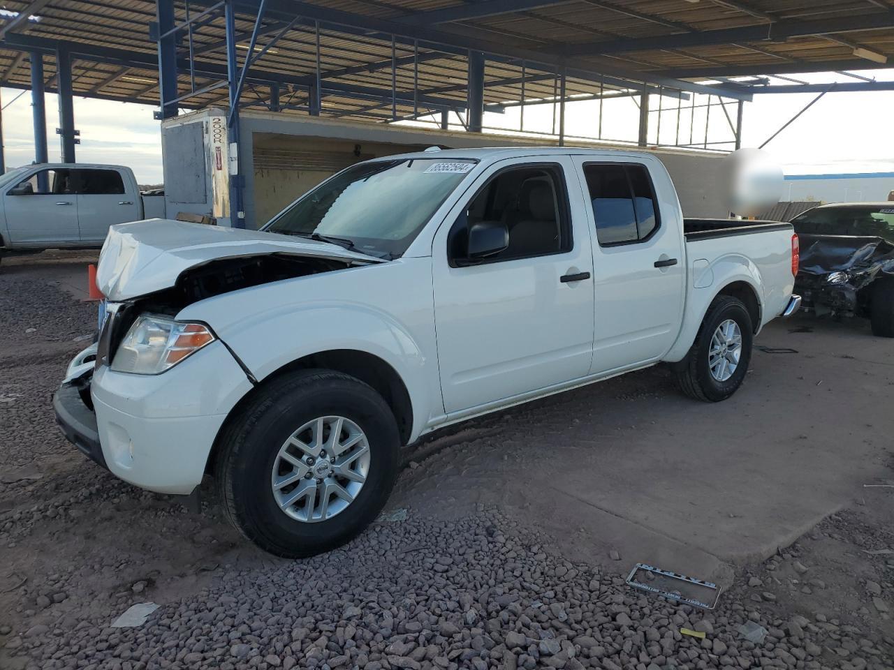 2016 NISSAN FRONTIER S
