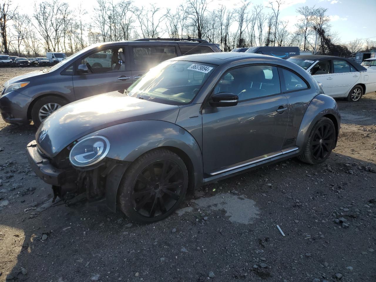 2012 VOLKSWAGEN BEETLE TUR