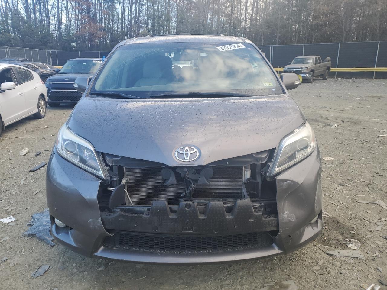 2015 TOYOTA SIENNA XLE - Фото 5