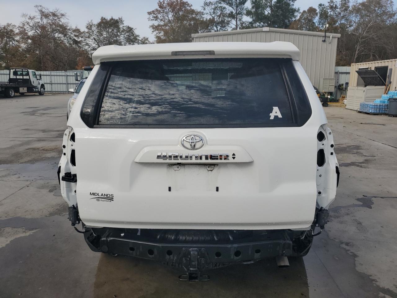 2022 TOYOTA 4RUNNER SR - Image 6