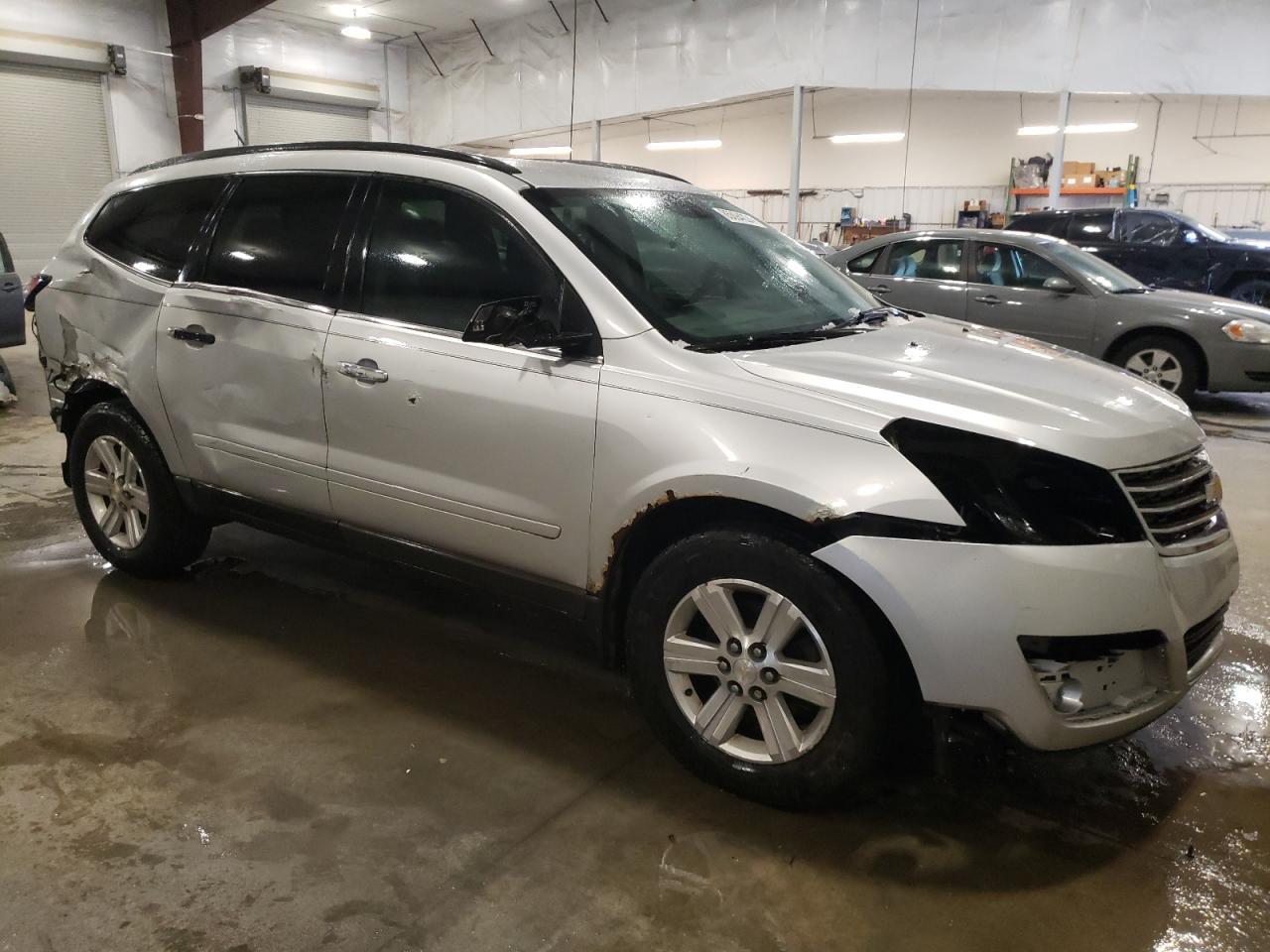 2014 CHEVROLET TRAVERSE L - Image 4