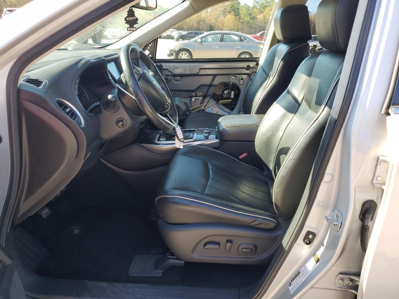2017 INFINITI QX60 - Image 7