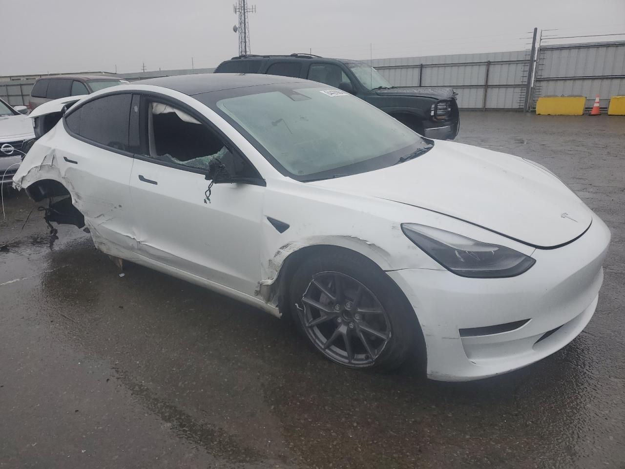 2023 TESLA MODEL 3 - Фото 4