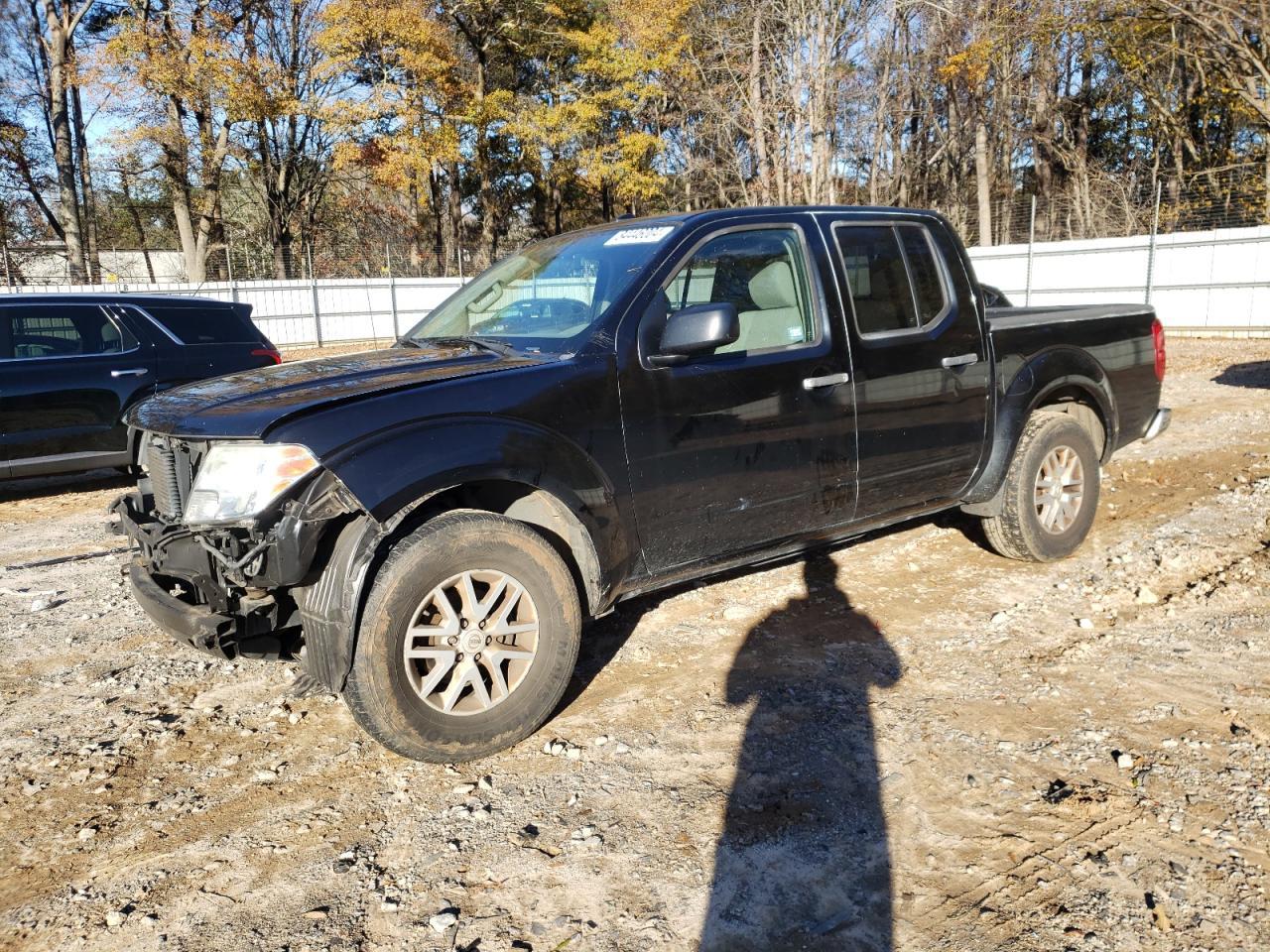 2016 NISSAN FRONTIER S