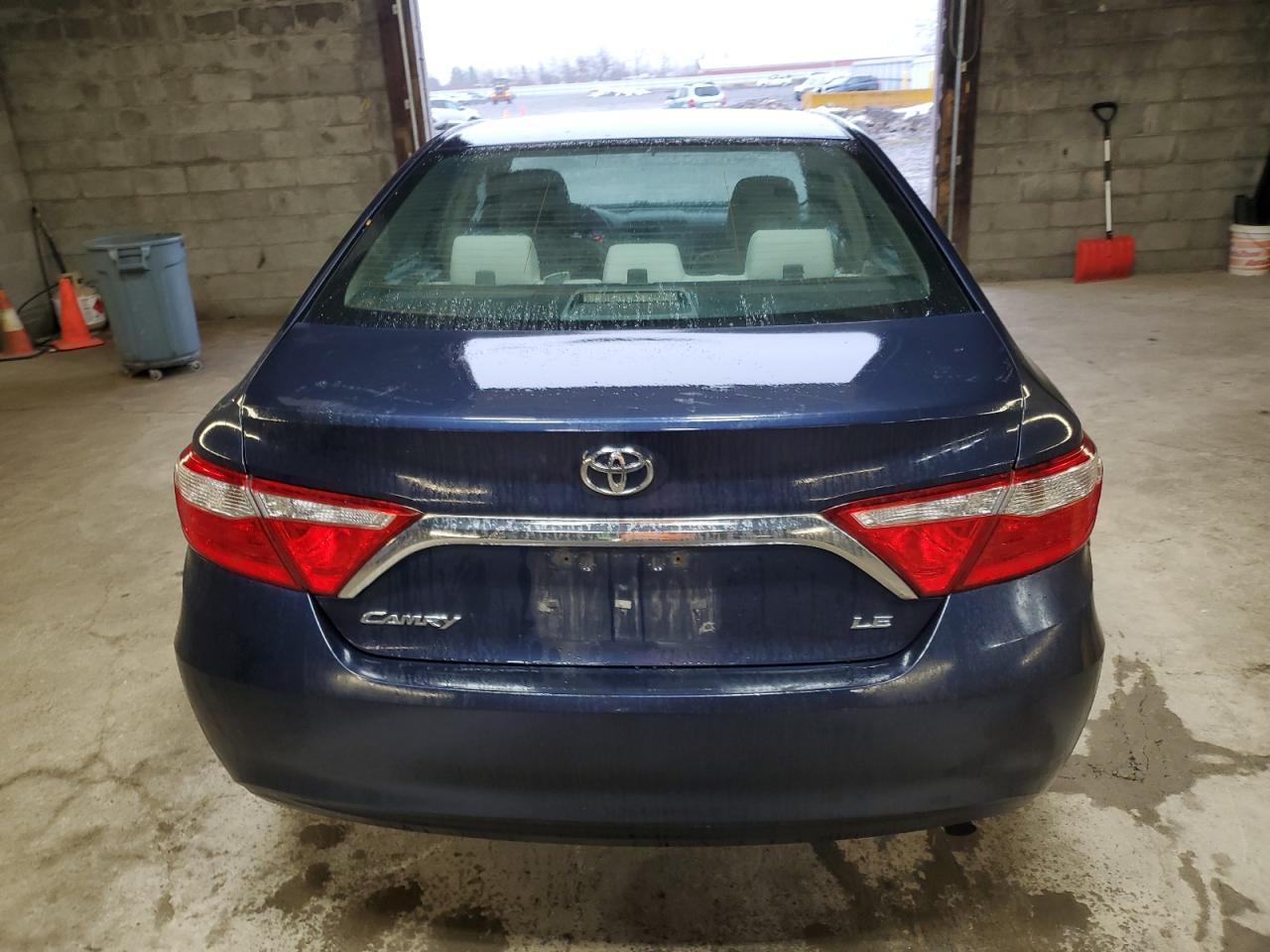 2016 TOYOTA CAMRY LE - Image 6